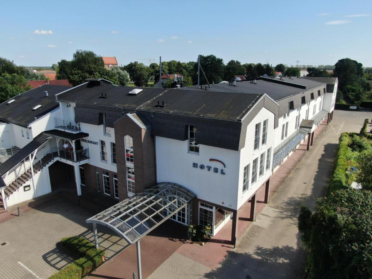 Hotel Lindenberger Hof Ahrensfelde Dış mekan fotoğraf