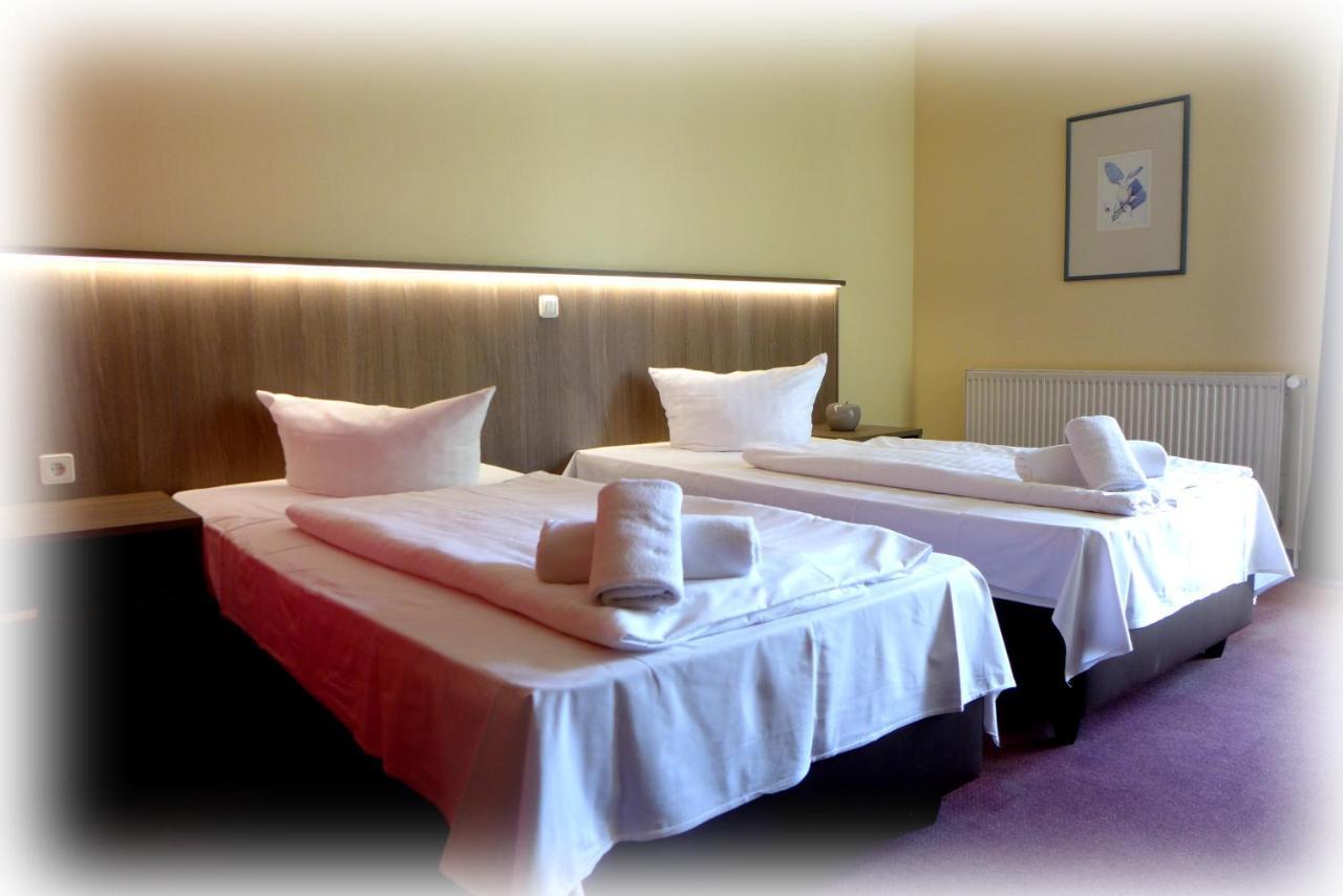 Hotel Lindenberger Hof Ahrensfelde Dış mekan fotoğraf