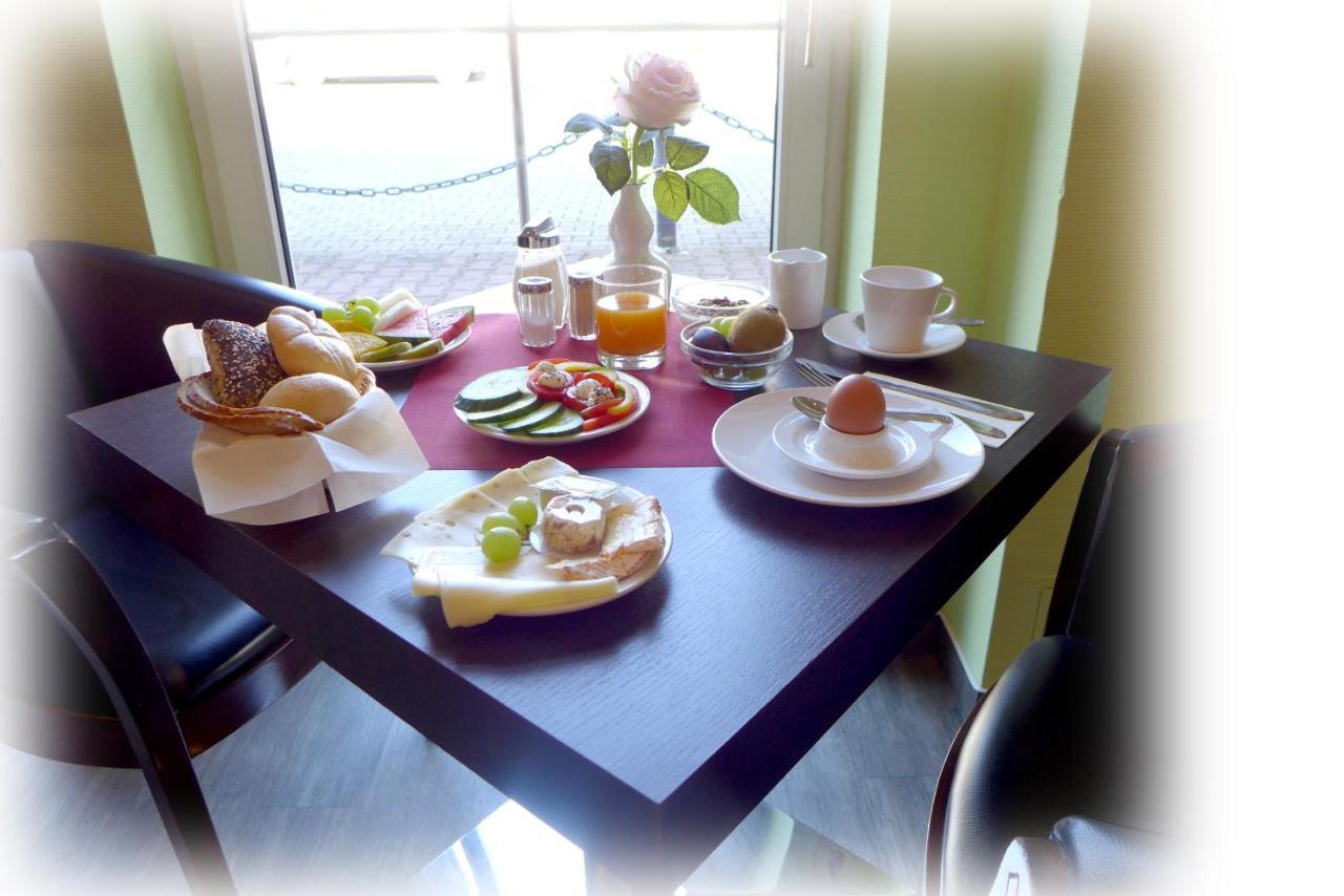 Hotel Lindenberger Hof Ahrensfelde Dış mekan fotoğraf